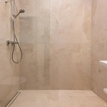 Flatbook - Granaria Ii Old Town