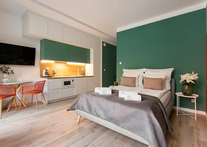 Flatbook - Granaria Ii Old Town Διαμέρισμα