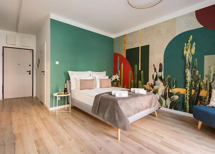 Flatbook - Granaria Ii Old Town