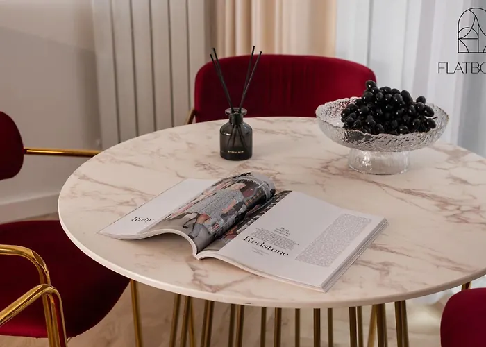 Flatbook - Granaria Ii Old Town 公寓